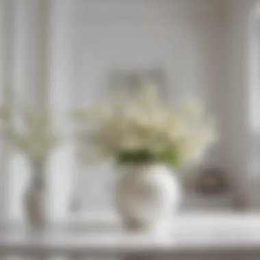 Centerpiece of Style: The White Round Vase in Interiors White round vase as a centerpiece in a stylish interior